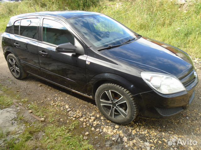 Разбираю Opel Astra H Опель Астра Ш 2009 Хетчбек 5