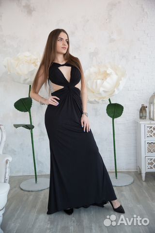 Роскошное вечернее платье с камнями Сваровски
