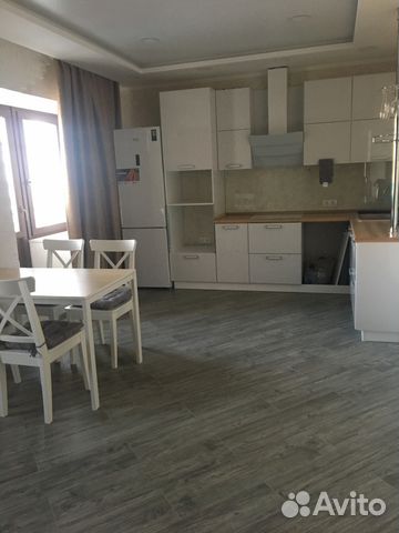 2-к квартира, 60 м², 10/14 эт.