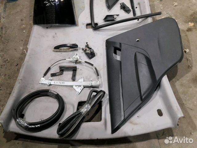 Детали задней левой двери Авео т250 Детали задней левой двери Авео т250