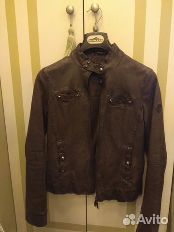Куртка кожаная Armani Jeans Куртка кожаная Armani Jeans