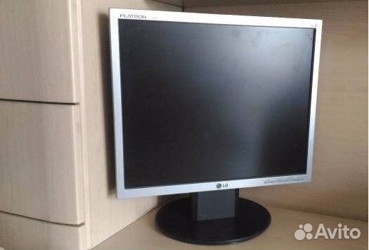 Монитор 17 дюймов