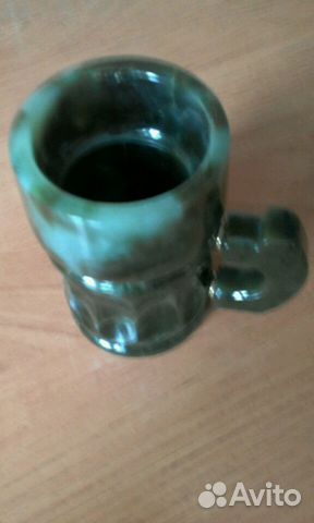Кружка из нефрита