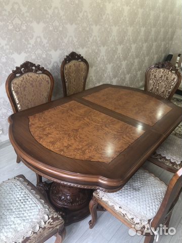Продам стол и 6 стульев