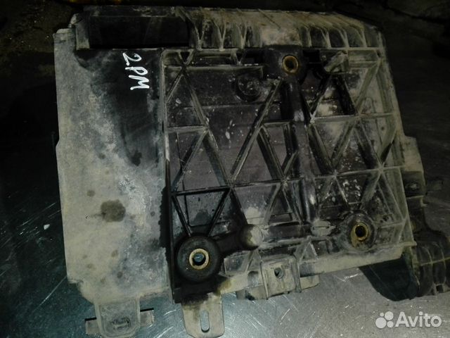 Подставка под акб Рено Меган 2 Подставка под акб Рено Меган 2