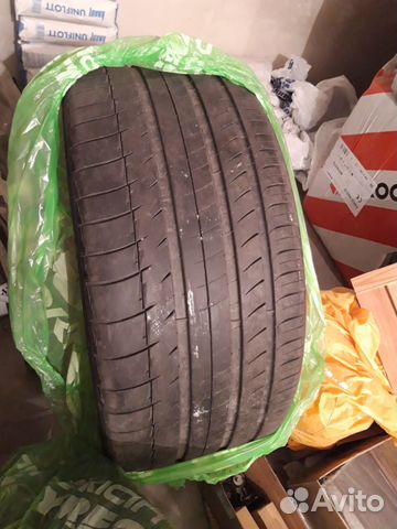 Шины Michelin 295/35/21 (2 шт.)