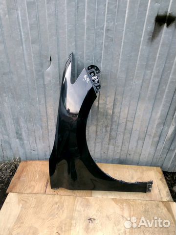 Крыло правое Toyota Camry V70 Крыло правое Toyota Camry V70