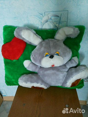 Подушка Зайка с сердечком