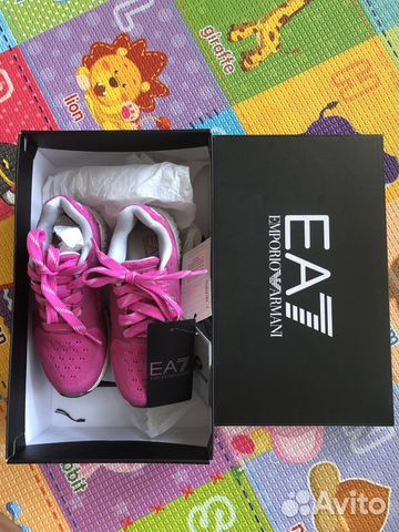 Кроссовки для девочки EA7 emporio armani размер 28 Кроссовки для девочки EA7 emporio armani размер 28