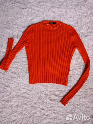 Кофта кроп топ bershka новый Кофта кроп топ bershka новый