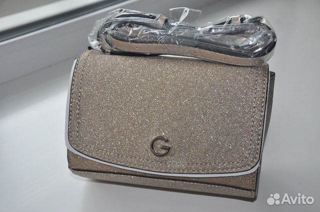 Новая женская сумочка Guess Новая женская сумочка Guess
