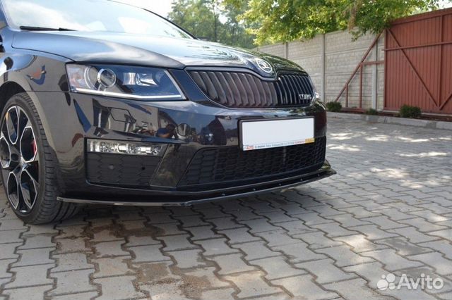 Накладка на бампер Skoda Octavia 3 RS (13+) MD V1