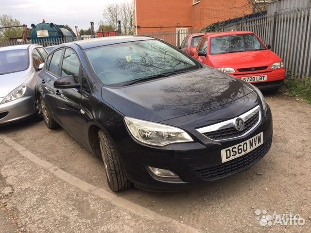 Дверь капот фара бампер Opel Astra J