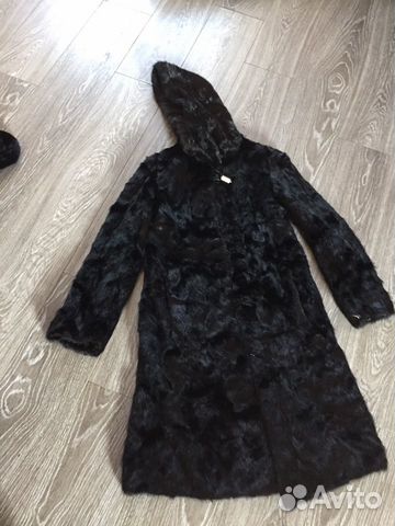 Шуба норковая с капюшоном Шуба норковая с капюшоном