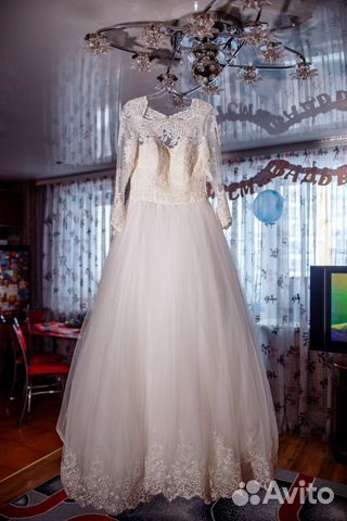 Свадебное платье