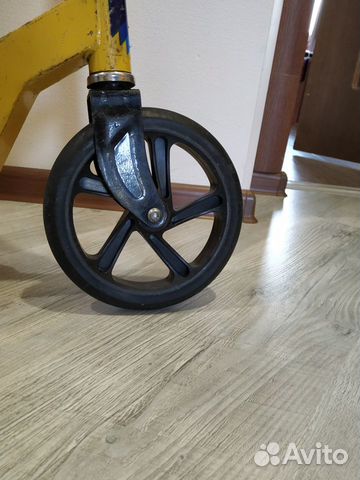 Самокат с большими колесами truck turbo Самокат с большими колесами truck turbo