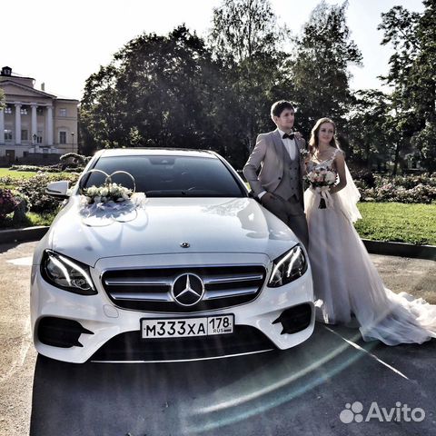 Аренда автомобиля с водителем на свадьбу Аренда автомобиля с водителем на свадьбу
