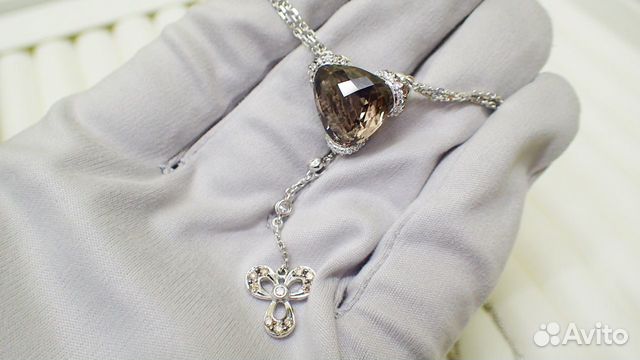 Золотой кулон с бриллиантами 0.90 карат