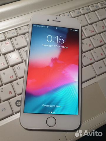 88352213411  iPhone 6s Silver 16gb 