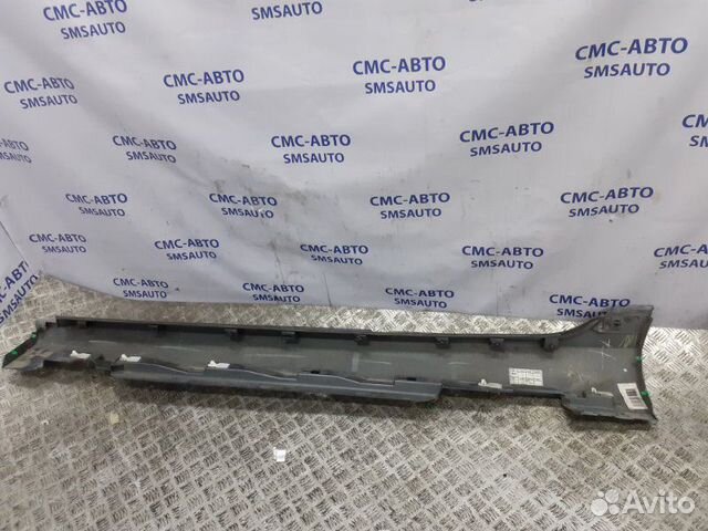 Накладка порога правая Volvo V40 1.6T 2013-2016