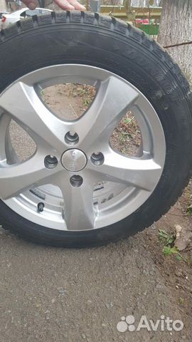 Колеса с новой резиной в сборе