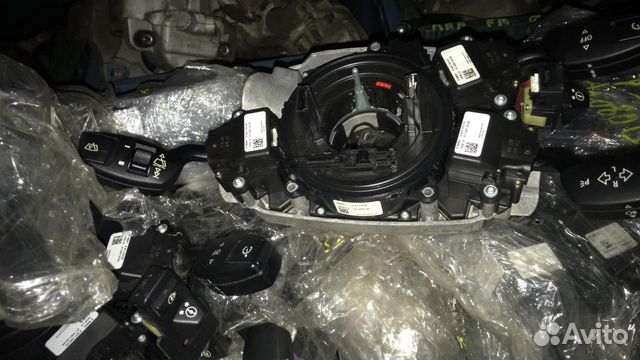 Блок подрулевых переключателей SZL BMW бмв E60 Е60 Блок подрулевых переключателей SZL BMW бмв E60 Е60