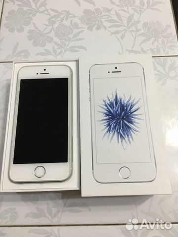 iPhone SE 32Gb Silver iPhone SE 32Gb Silver