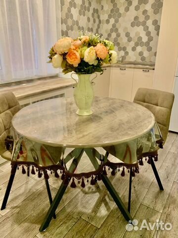 Силиконовая скатерть с шоколадной бахромой