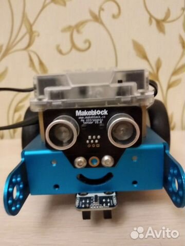 MBot - программируемый робот + дисплей 16x8 mBot MBot - программируемый робот + дисплей 16x8 mBot