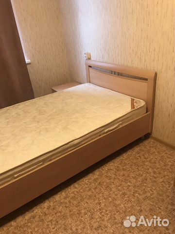 Кровать с матрасом,полуторка
