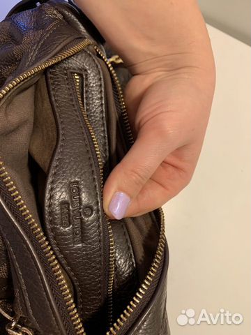 Сумка кожаная на плечо Louis Vuitton