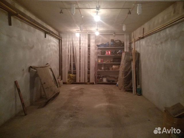 Гараж, 30 м² Гараж, 30 м²