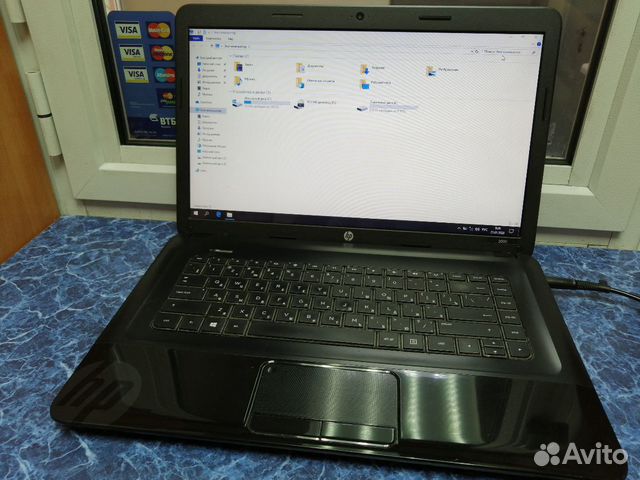 Ноутбук HP 2000 Ноутбук HP 2000
