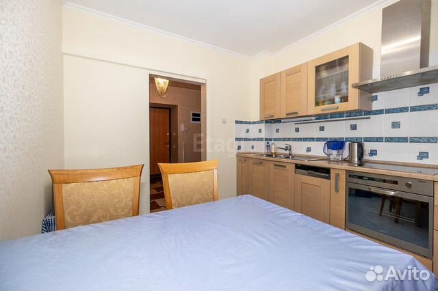 2-к квартира, 76 м², 6/15 эт.