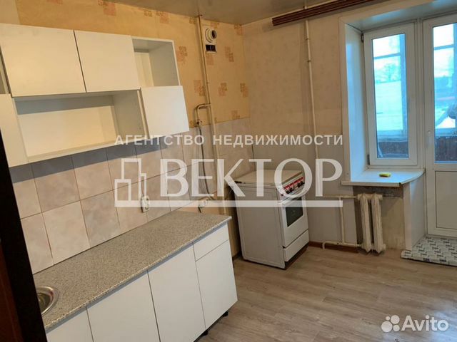 1-к квартира, 38 м², 8/9 эт. 1-к квартира, 38 м², 8/9 эт.