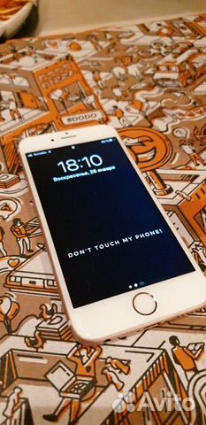 Телефон iPhone