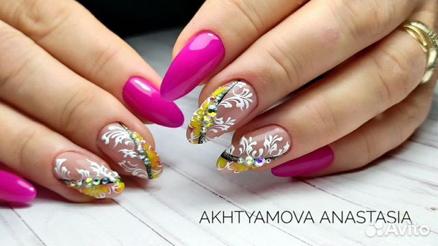 Маникюр, педикюр, наращивание ногтей