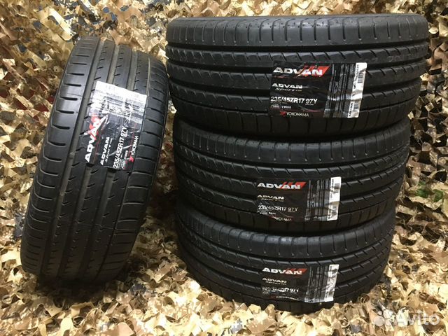 Новые 235/45 R17 Yokohama Advan Sport V105 Япония Новые 235/45 R17 Yokohama Advan Sport V105 Япония