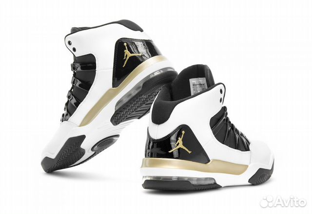Jordan max aura Jordan max aura