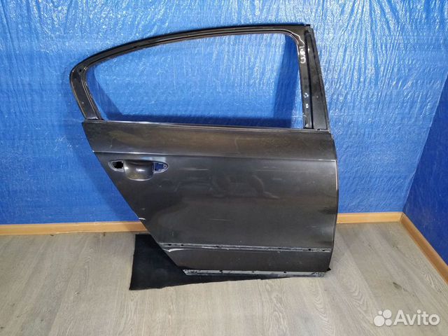 Дверь задняя правая Volkswagen Passat В6 2005-2010 Дверь задняя правая Volkswagen Passat В6 2005-2010