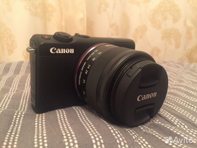 Беззеркальный фотоаппарат Canon EOS M100 Беззеркальный фотоаппарат Canon EOS M100