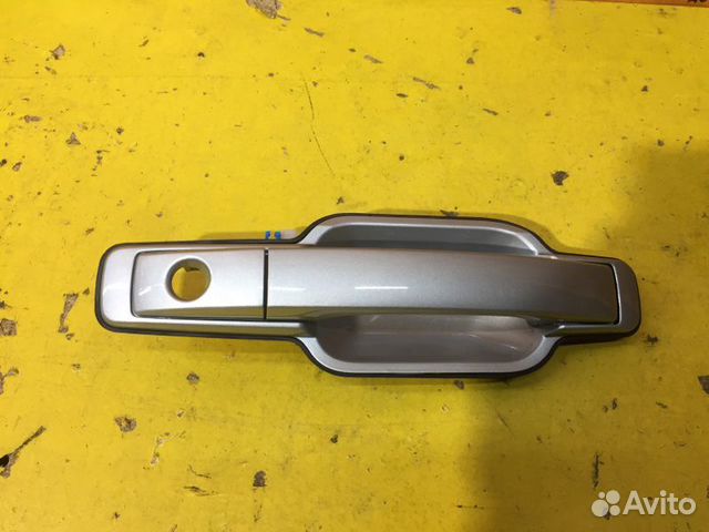 Ручка двери передняя правая Ssangyong Kyron 1