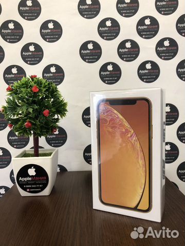 iPhone XR iPhone XR