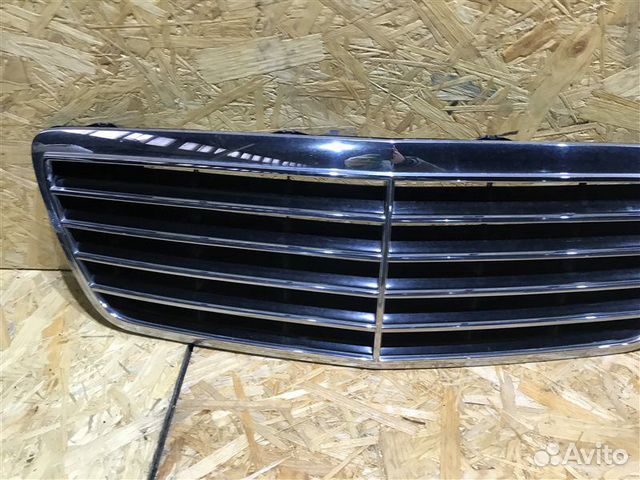 Решетка радиатора Mercedes-Benz E-Class W210 W210 Решетка радиатора Mercedes-Benz E-Class W210 W210