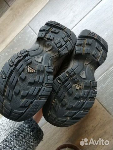 Ботинки осень-весна adidas Ботинки осень-весна adidas