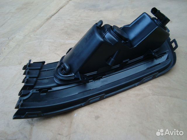 Фара противотуманная Фольксваген Поло правая Фара противотуманная Фольксваген Поло правая