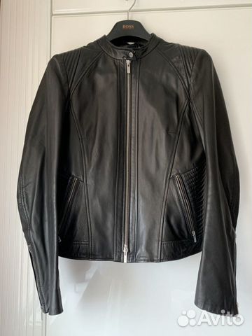Куртка кожаная женская Hugo Boss, рM Куртка кожаная женская Hugo Boss, рM
