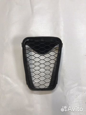 Решетка воздуховода Honda CBR600RR 07-12 PC40