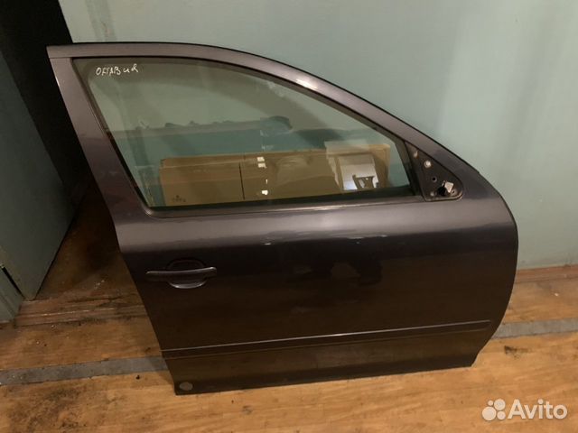 Дверь передняя правая Skoda Octavia A5