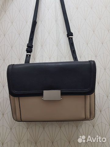 Сумочка женская. Zara basic Сумочка женская. Zara basic